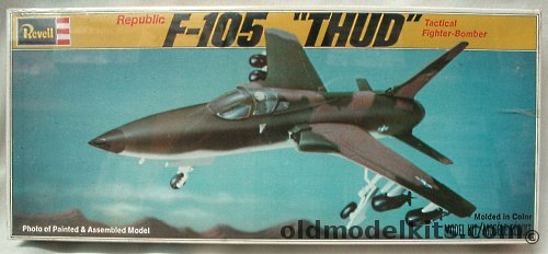 Revell 1/75 Republic F-105 Thud - Thunderchief Tactical Fighter-Bomber, H166 plastic model kit